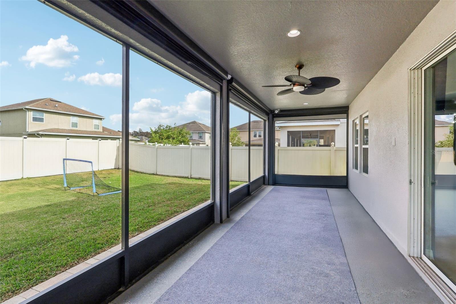2132 Plantation Oak Dr Property Photo 46