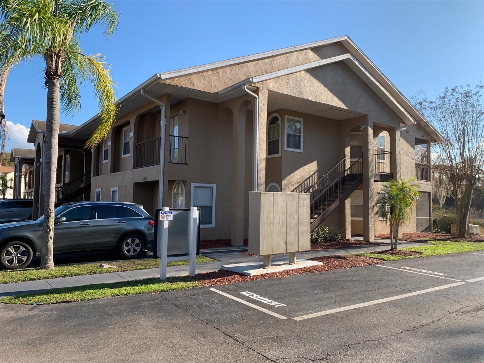 8834 Coral Palms Ct #a Property Photo 2