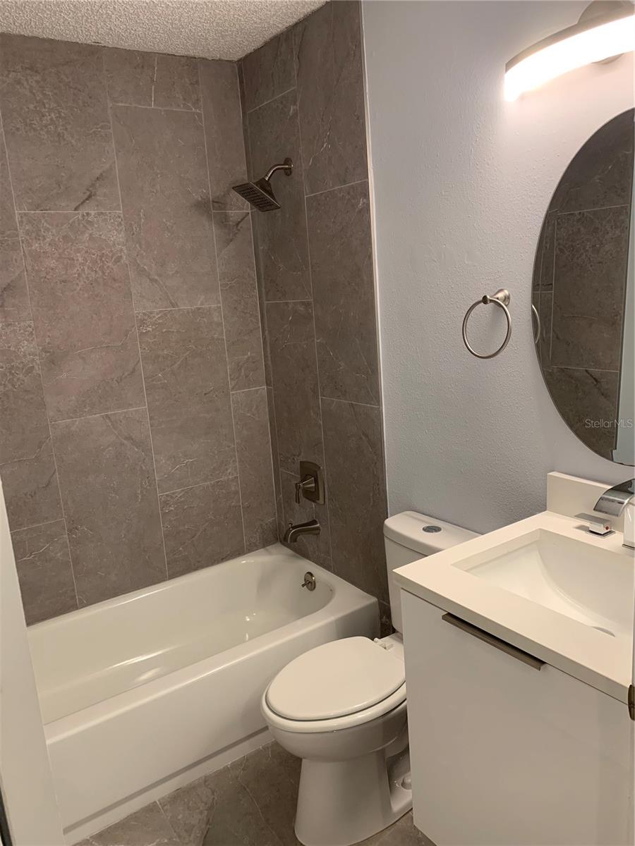 8834 Coral Palms Ct #a Property Photo 8