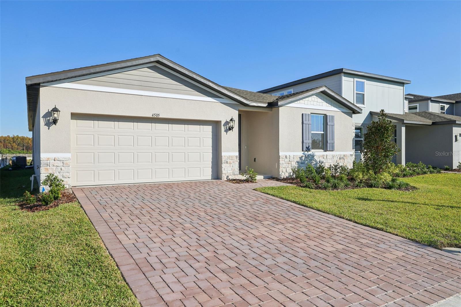 4505 Eagle Perch Ct Property Photo 2
