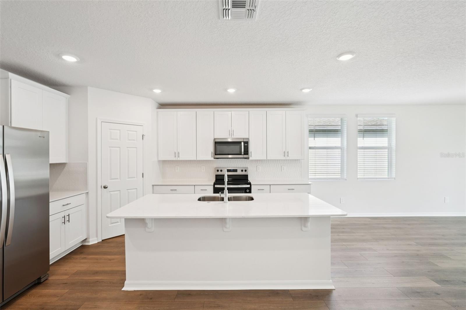 4525 Sidesaddle Trl Property Photo 11