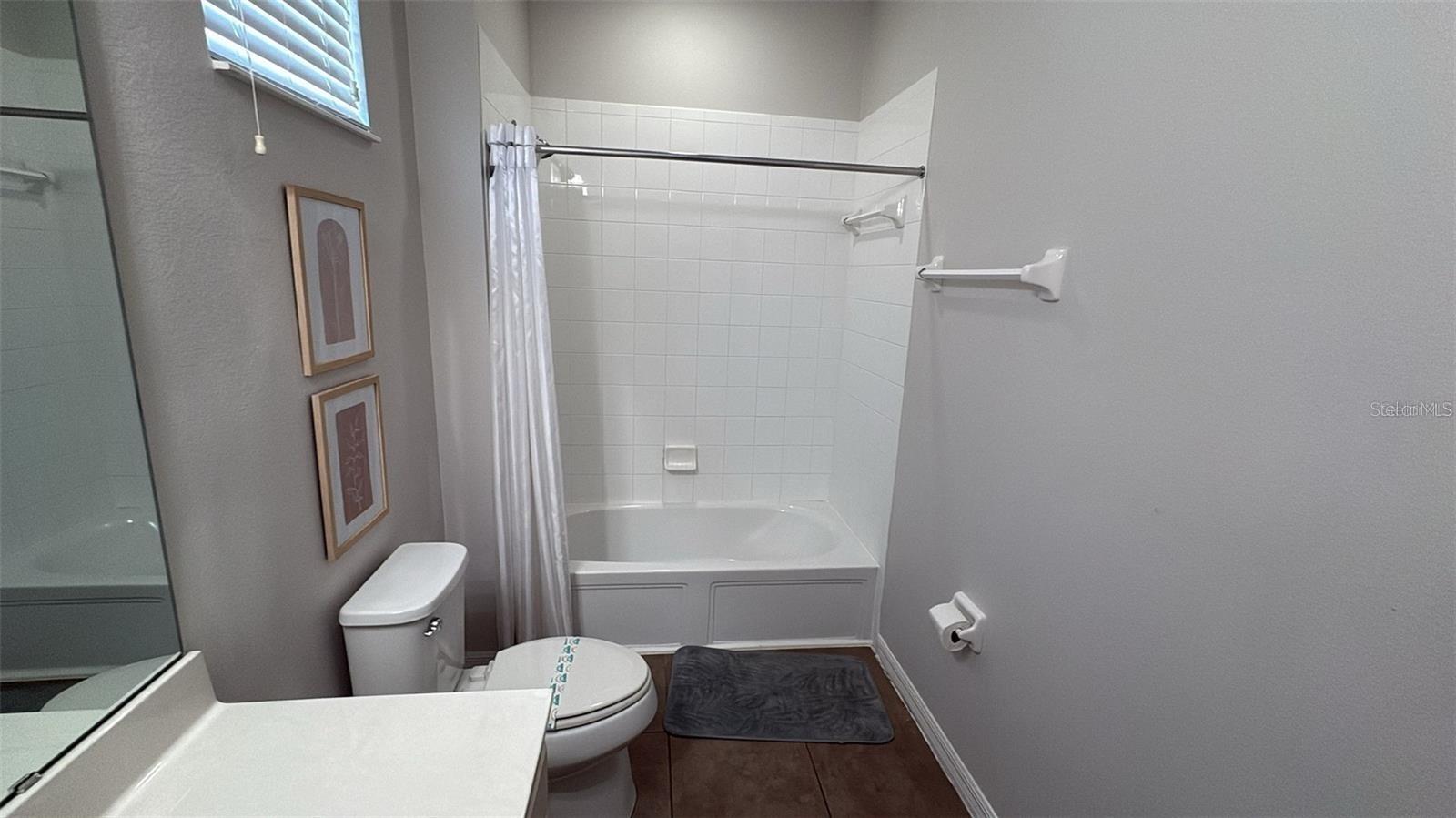 4445 Shiva Loop Property Photo 15