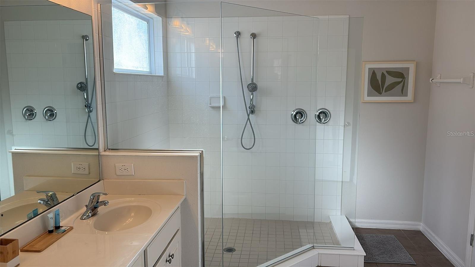 4445 Shiva Loop Property Photo 17