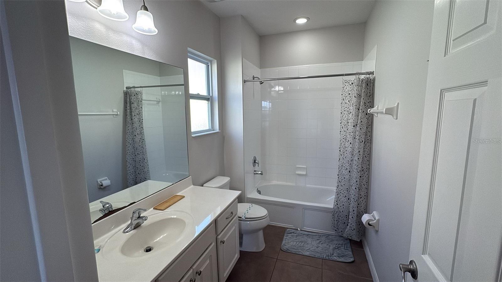 4445 Shiva Loop Property Photo 21