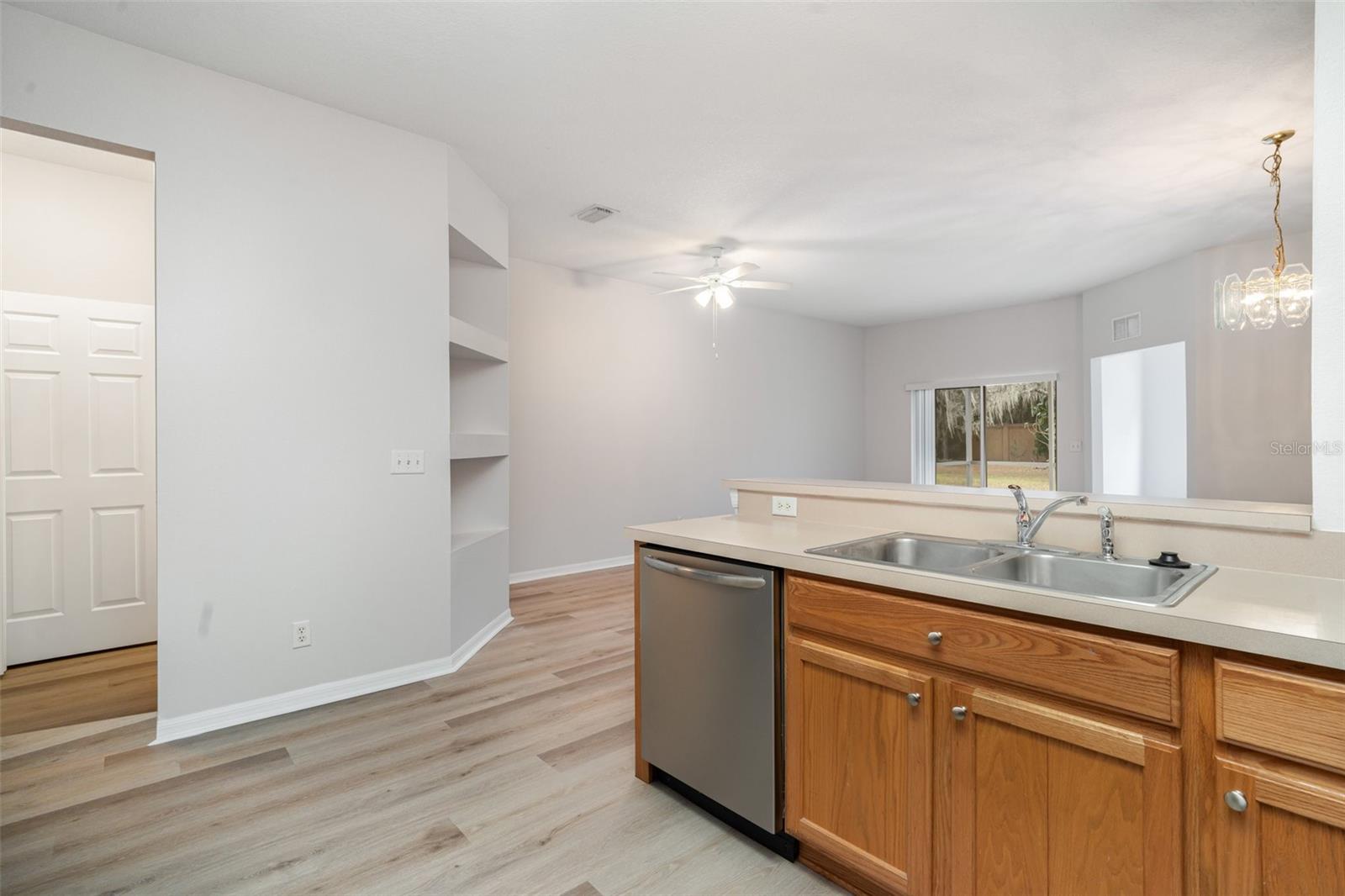 9317 Stone River Pl Property Photo 9