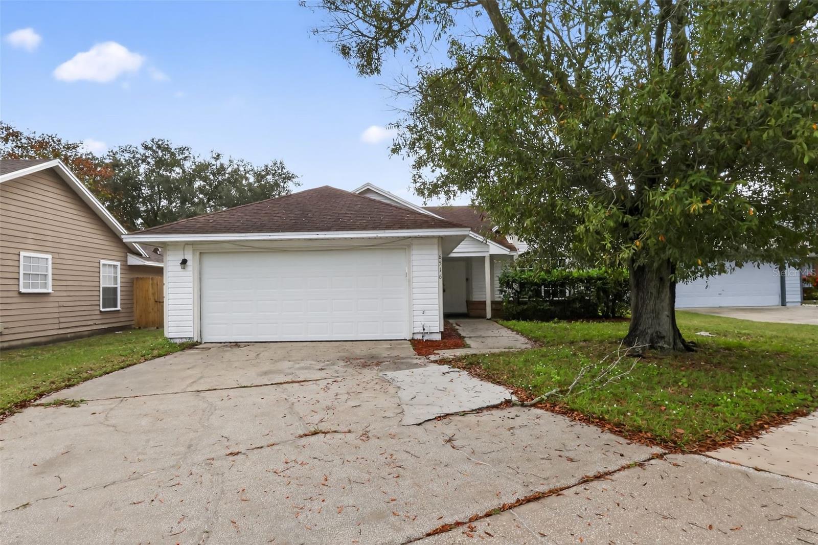 6516 Piccadilly Ln Property Photo 1