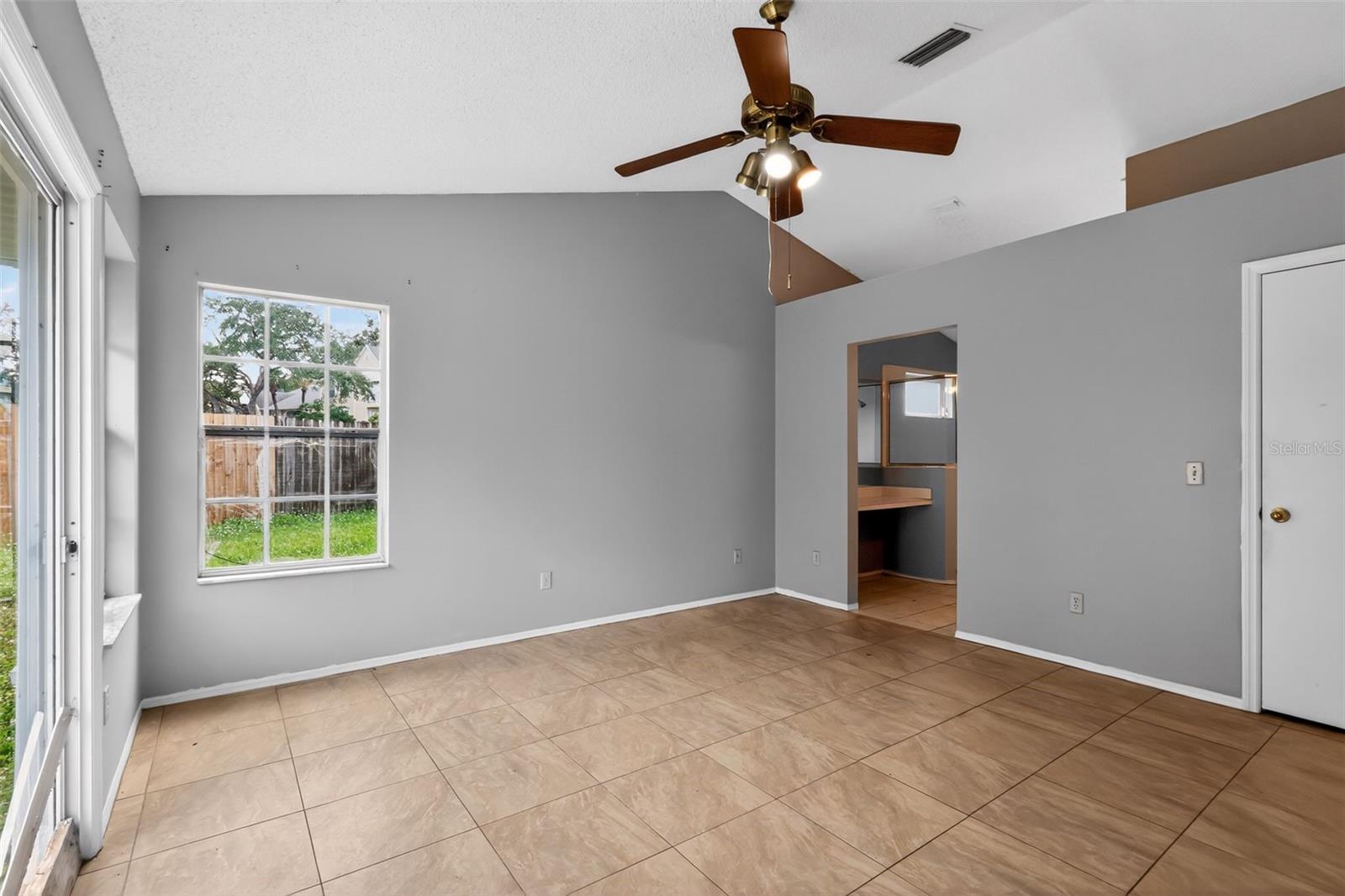 6516 Piccadilly Ln Property Photo 23