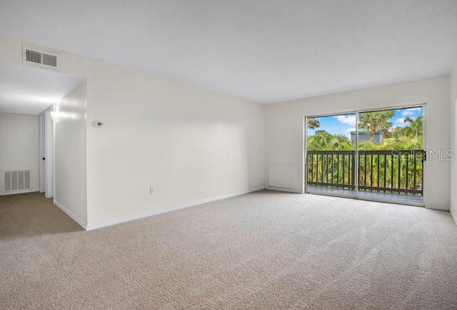 1695 Lee Rd #e204 Property Photo 4