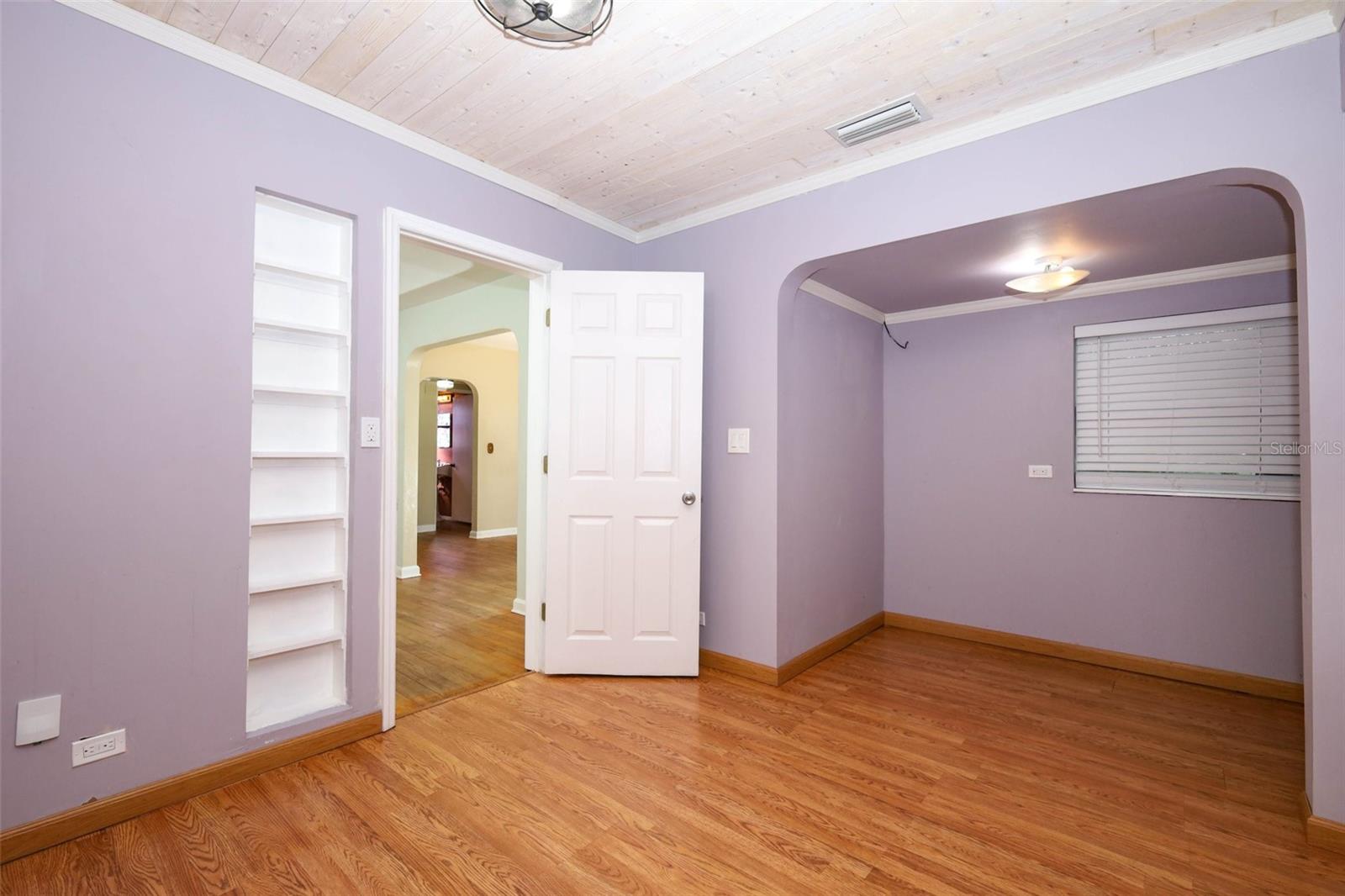 921 Eldridge St Property Photo 12