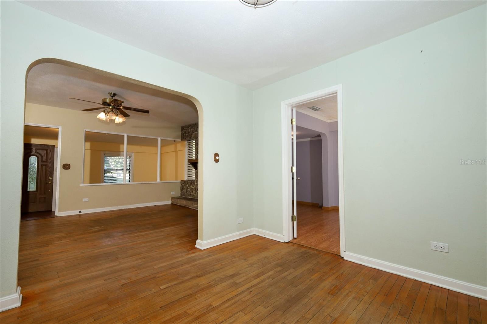 921 Eldridge St Property Photo 13