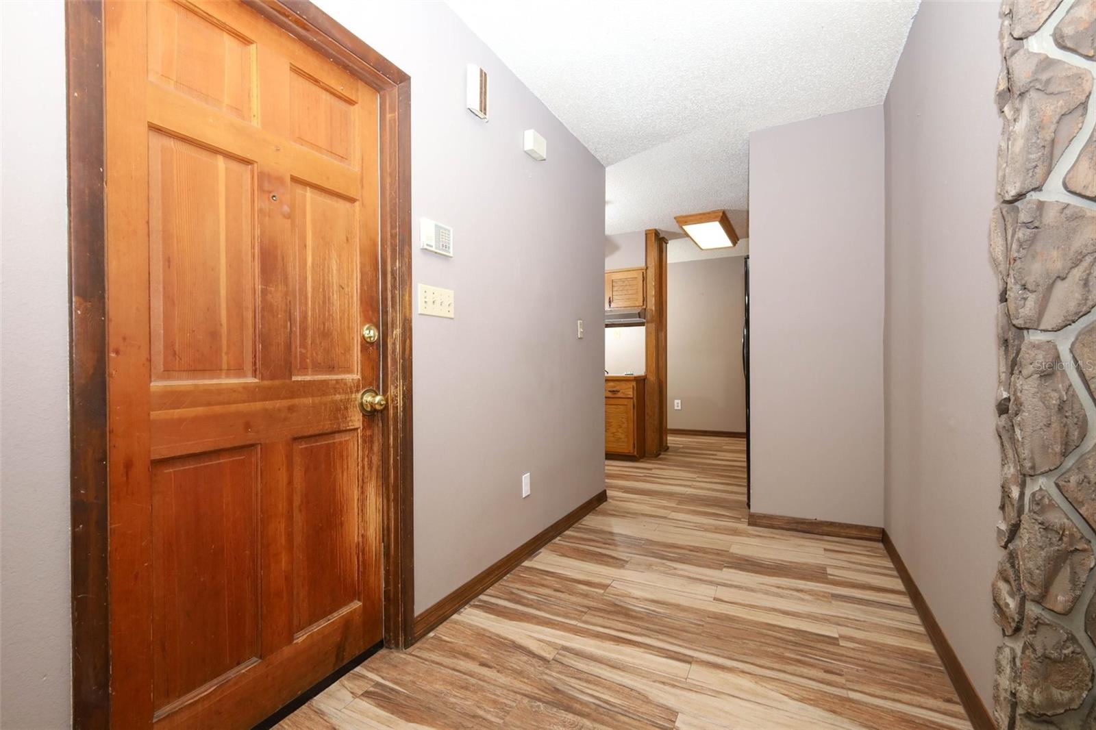 921 Eldridge St Property Photo 15