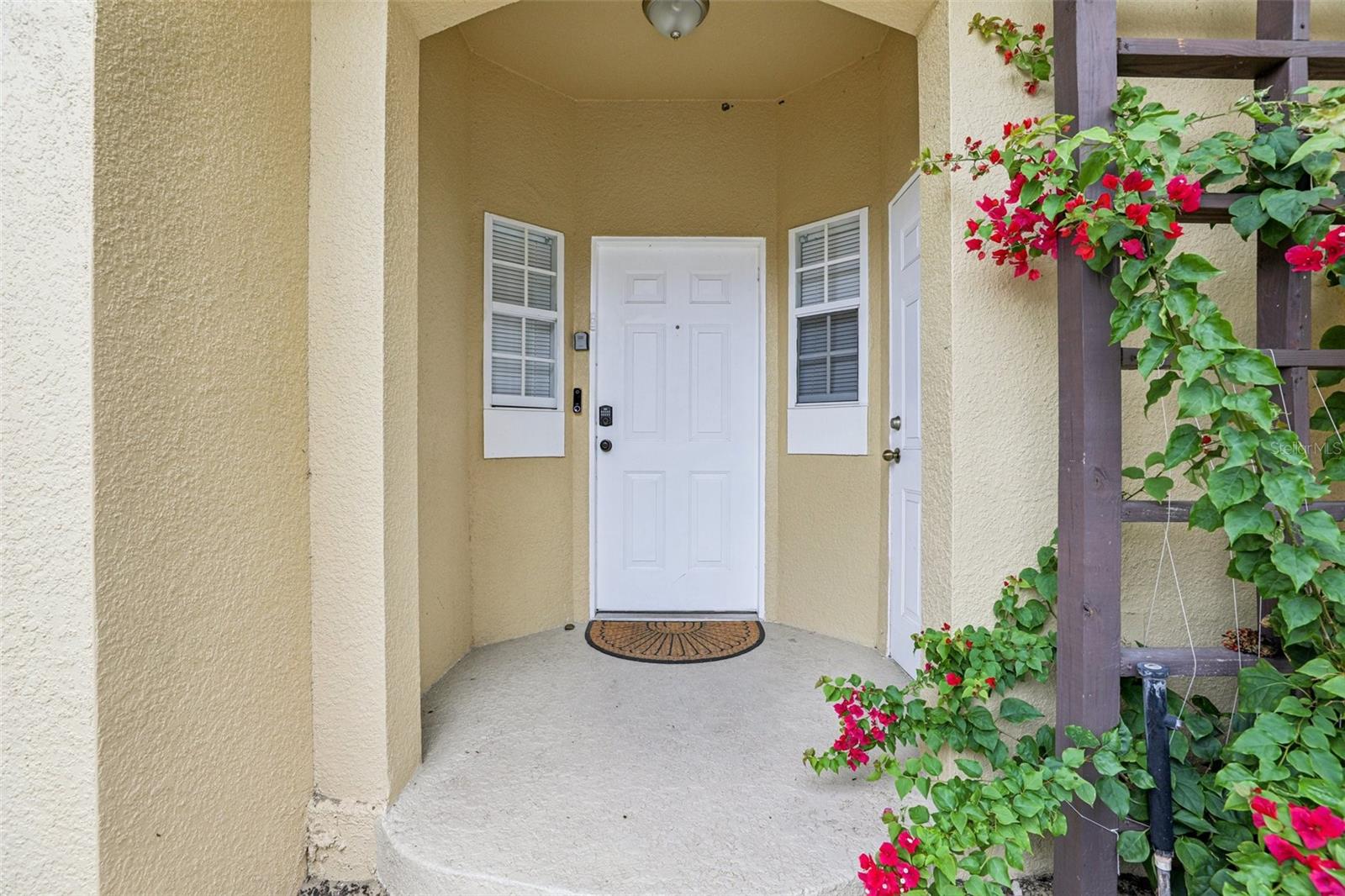8419 Crystal Cove Loop Property Photo 2