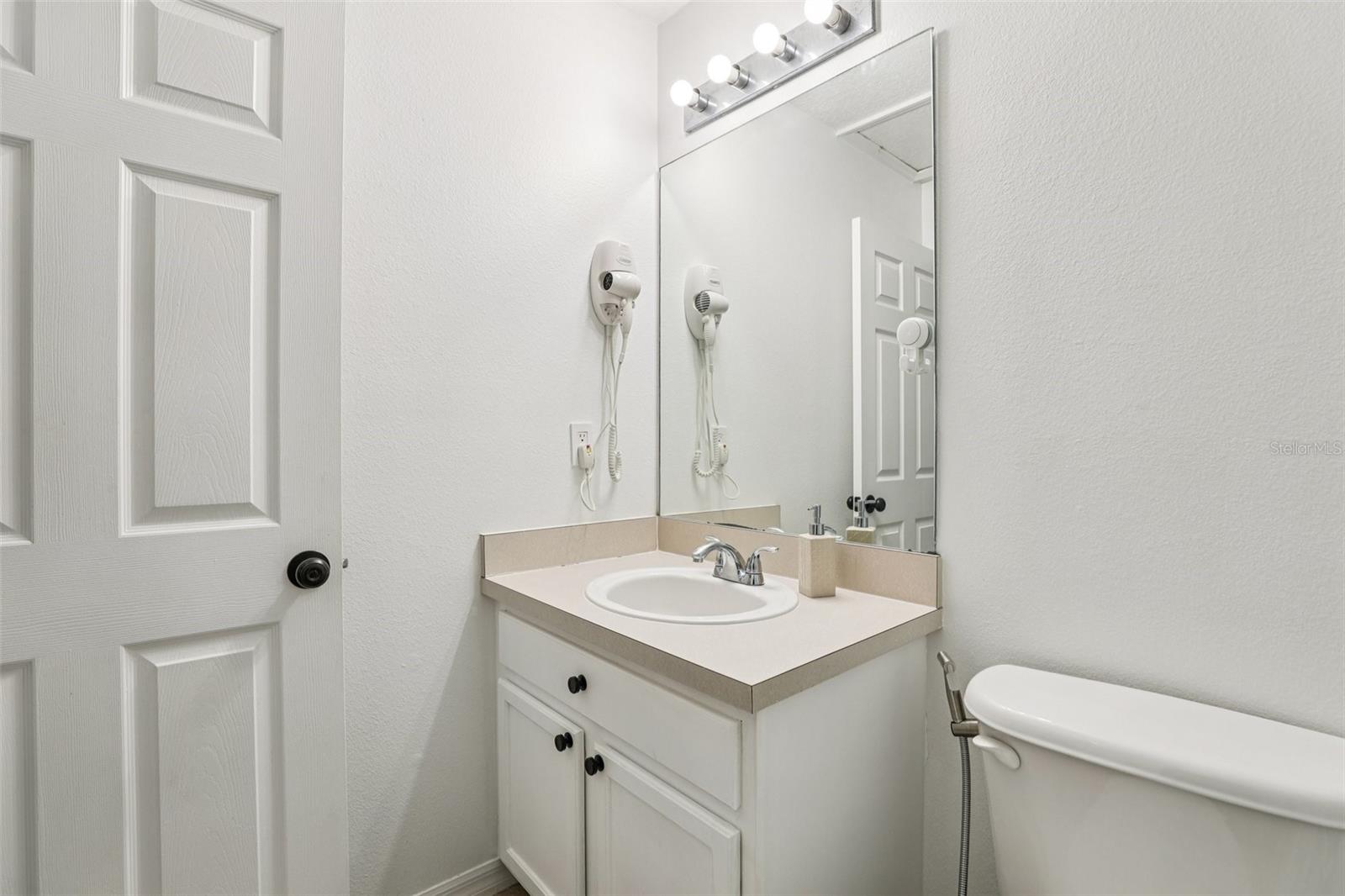 8419 Crystal Cove Loop Property Photo 19