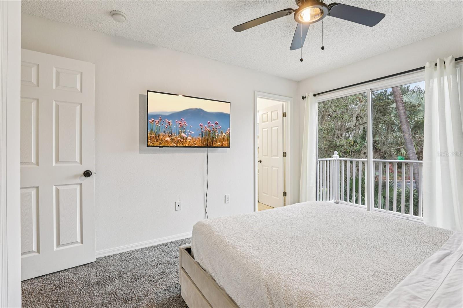 8419 Crystal Cove Loop Property Photo 21