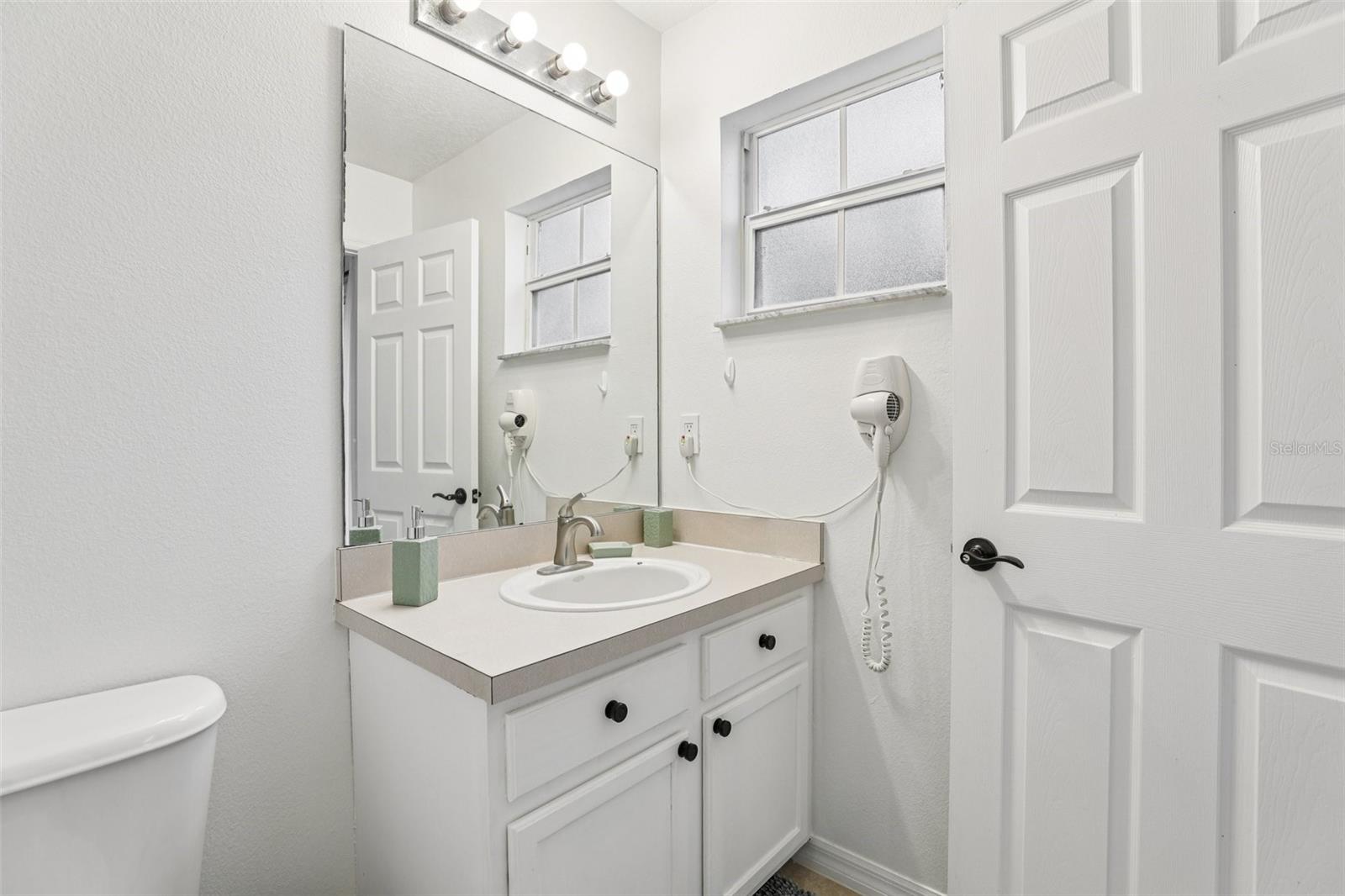 8419 Crystal Cove Loop Property Photo 24
