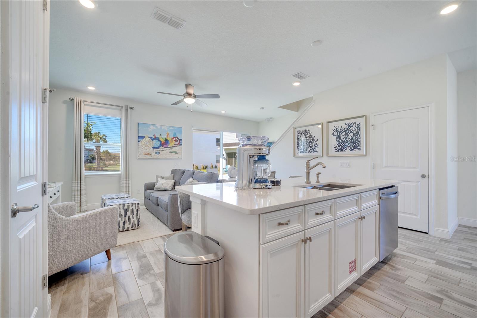 2958 Castaway Ln Property Photo 21