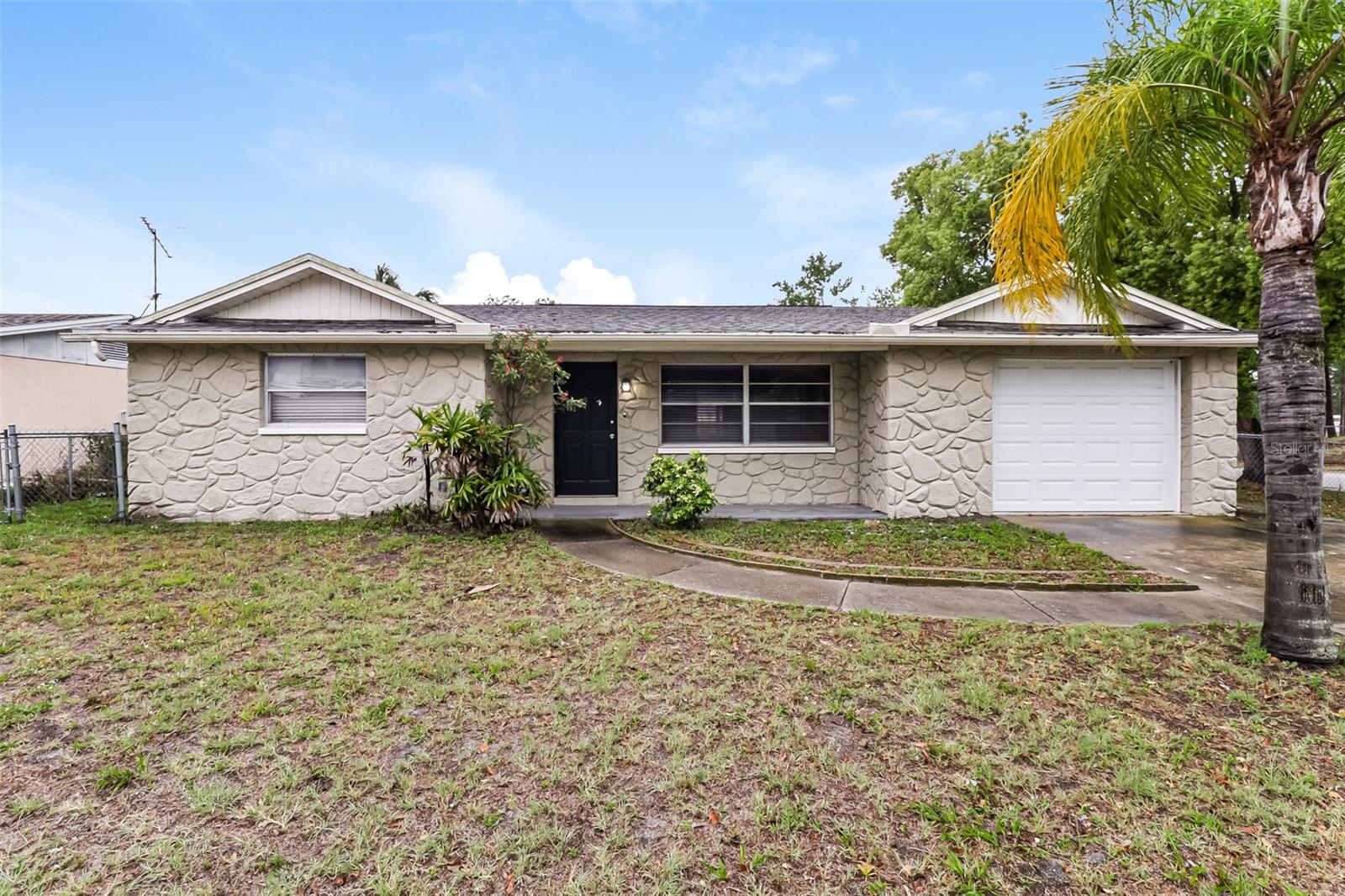 7004 Mayfield Dr Property Photo 1