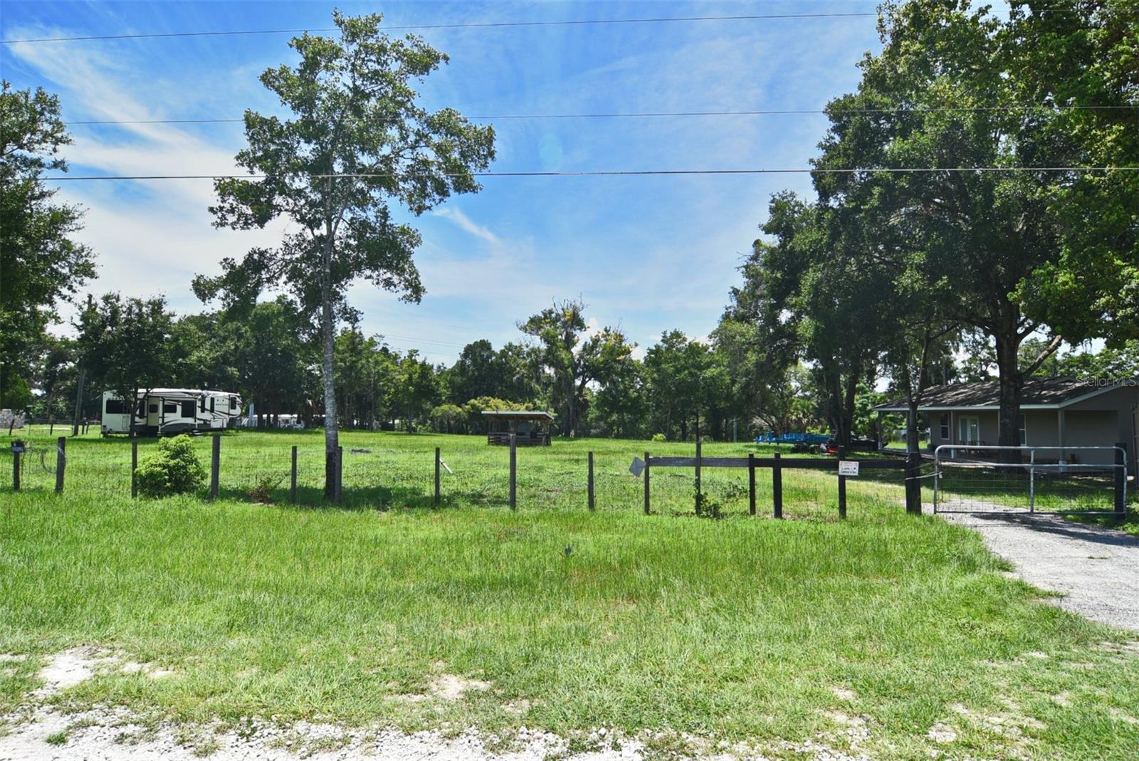 3100 Poverty Ln Property Photo 8