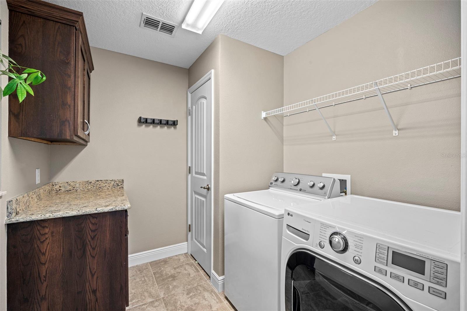 510 Cody Allen Ct Property Photo 32