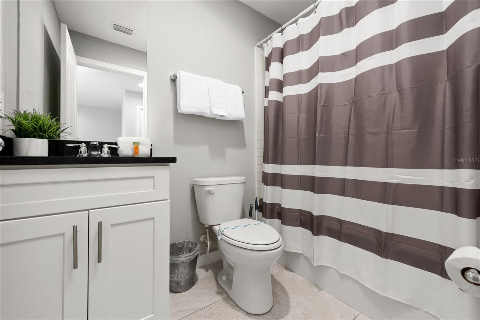 4402 Le Reve Ct Property Photo 16