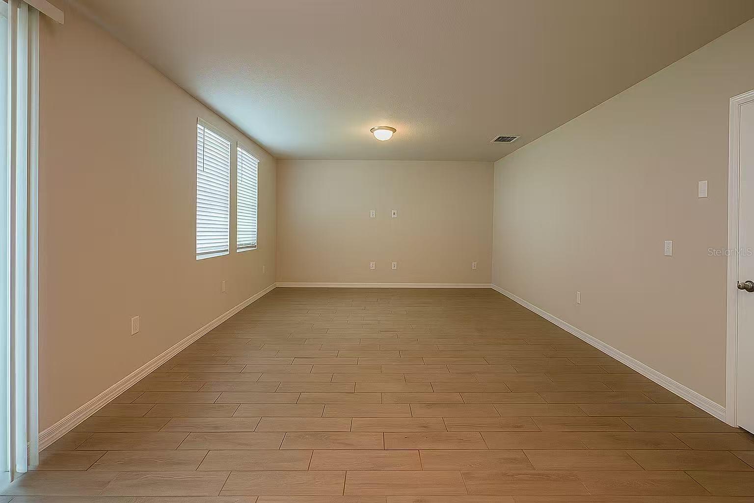 17351 Million Lakes Ct Property Photo 11