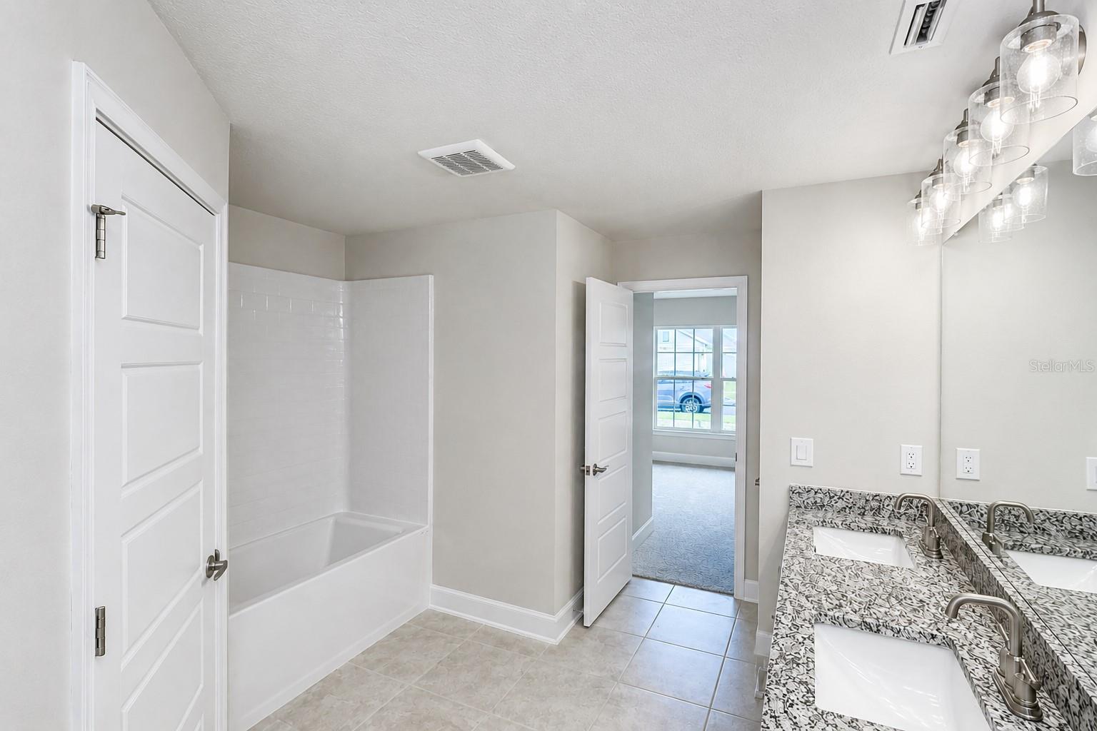 7520 Bent Tree Loop Property Photo 7