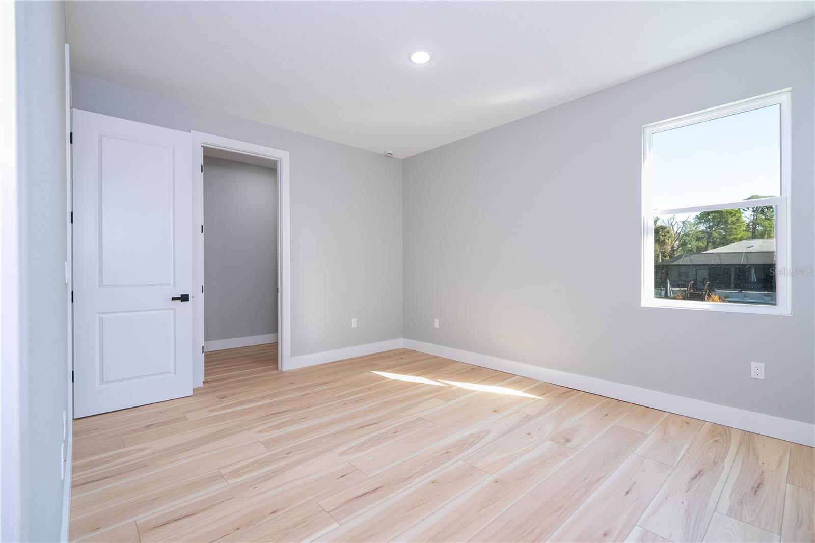 49 Santa Fe St Property Photo 42