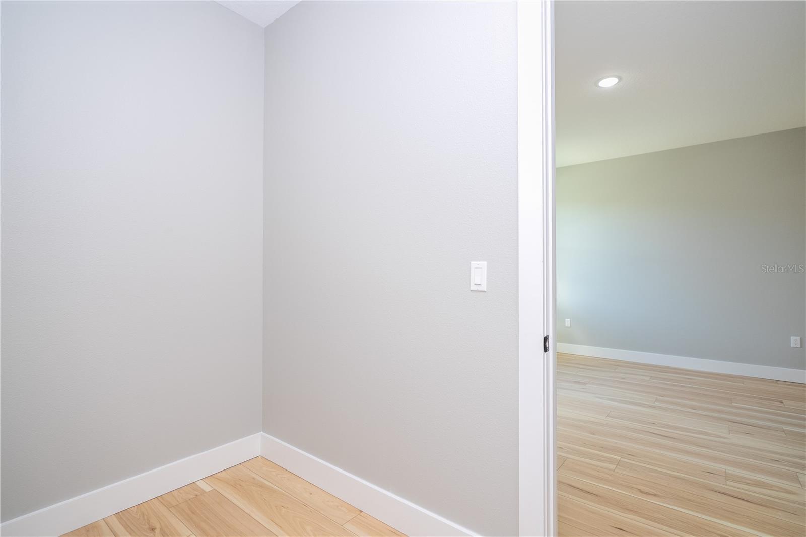 49 Santa Fe St Property Photo 44