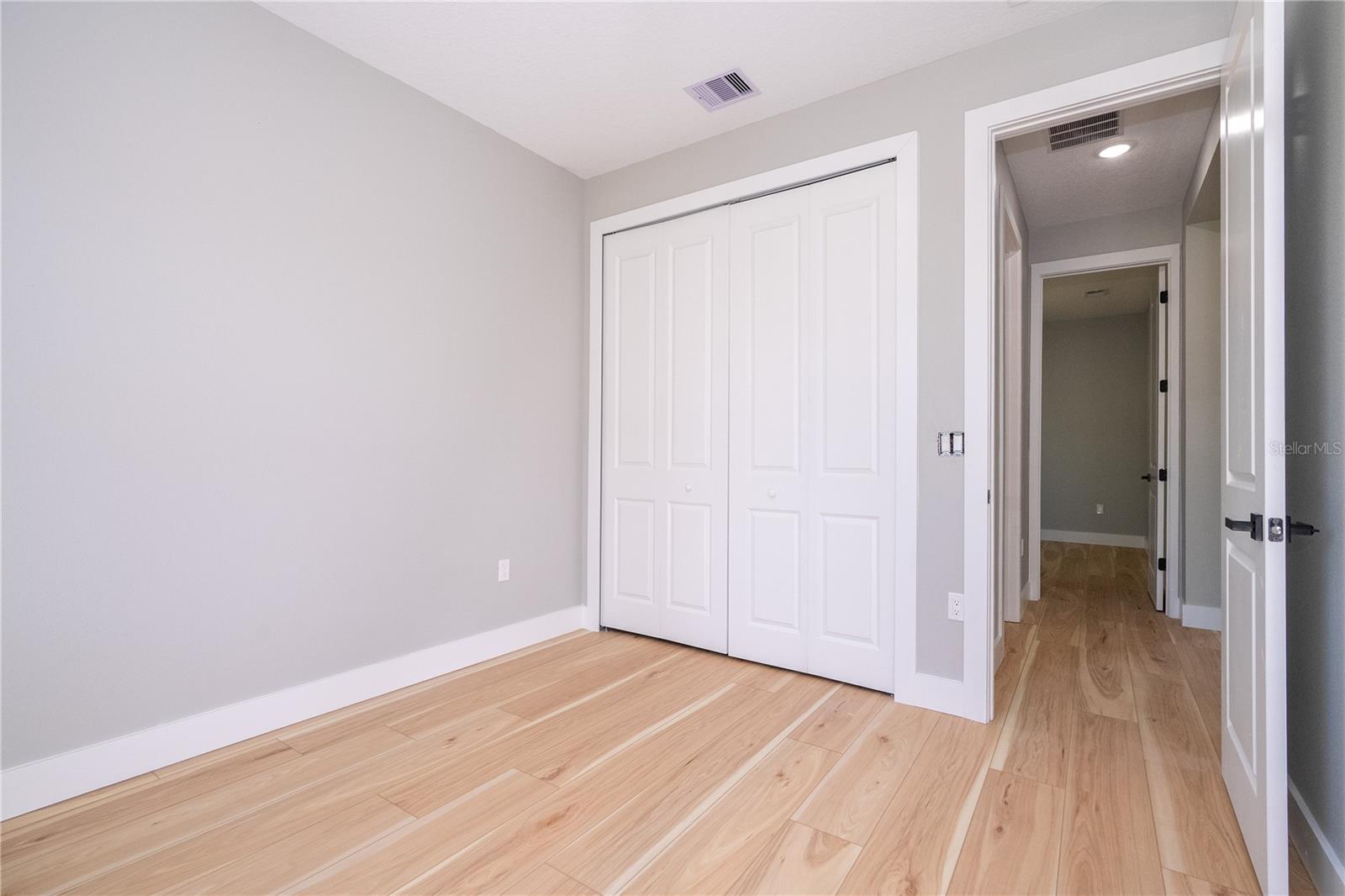 49 Santa Fe St Property Photo 73