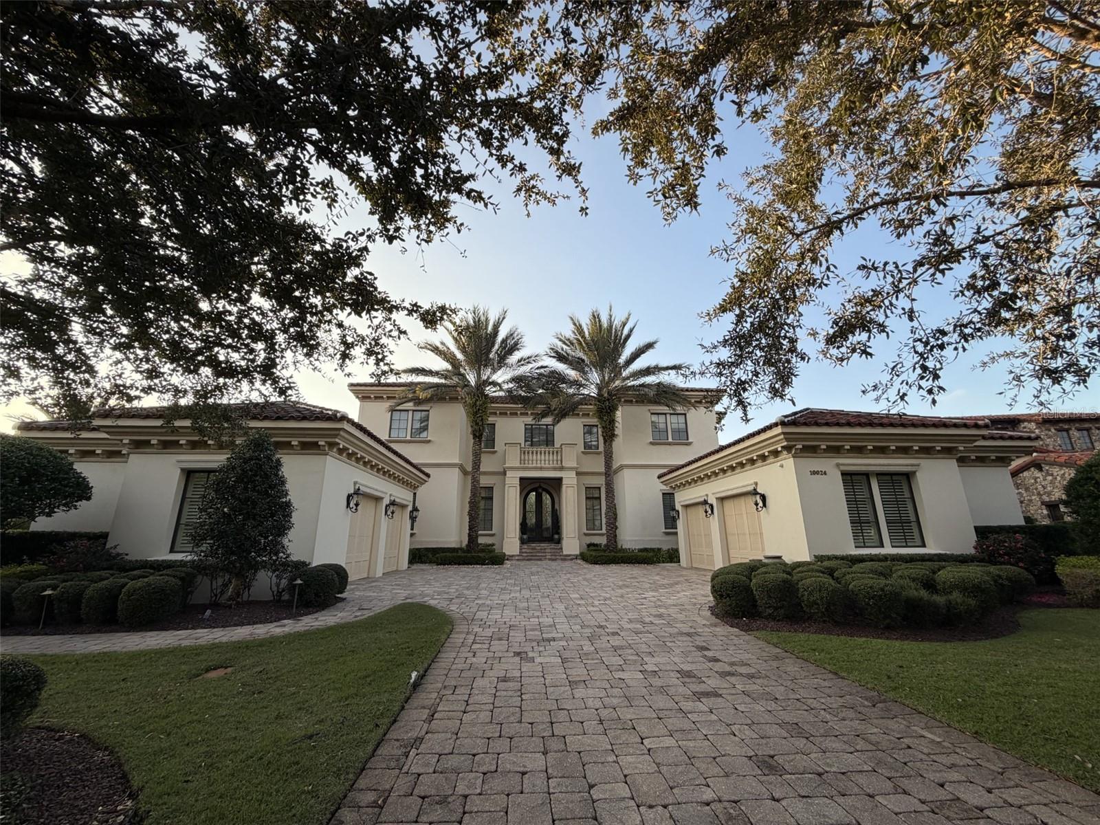 10024 Enchanted Oak Dr Property Photo 4