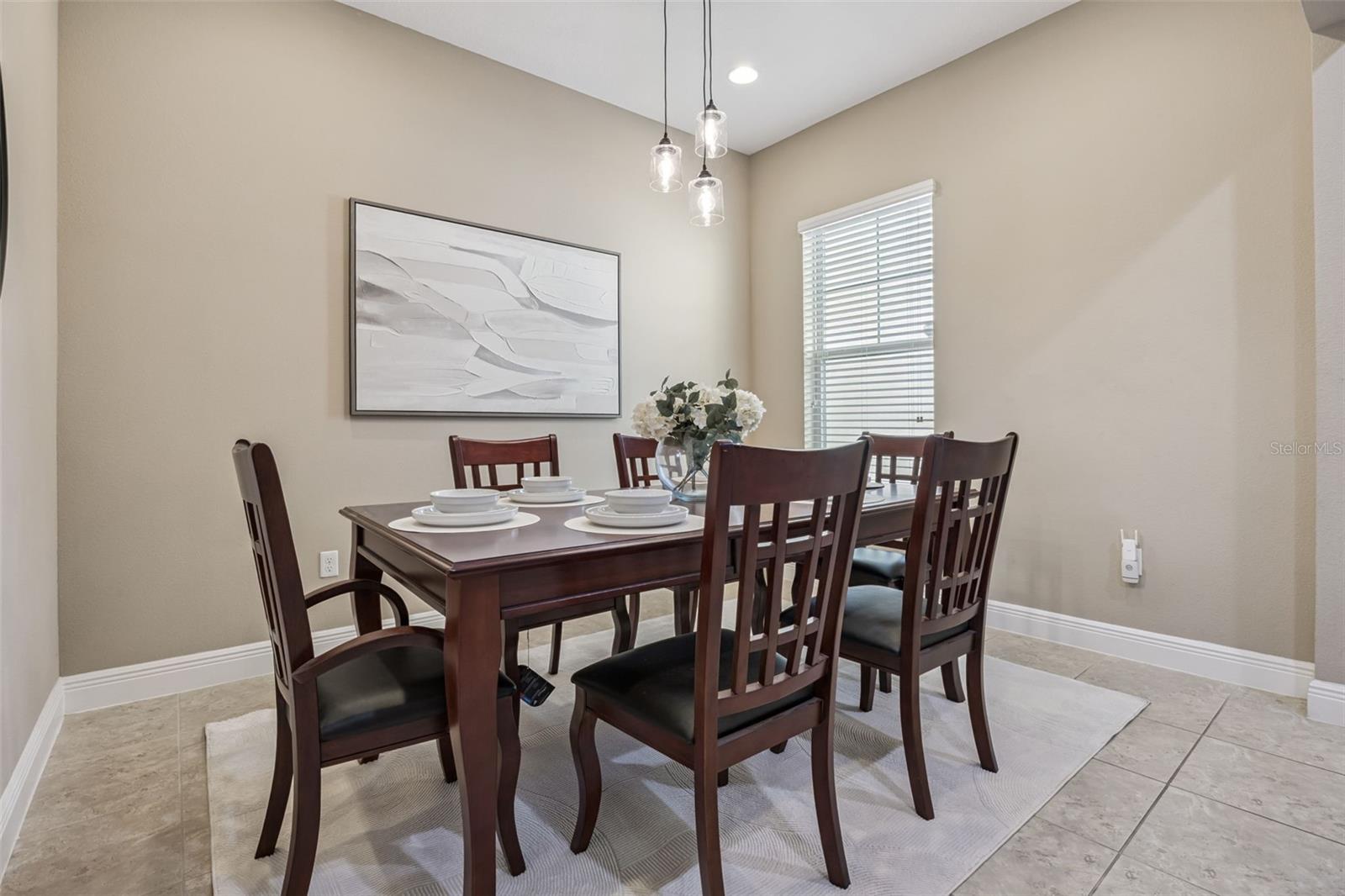 9207 Busaco Park Way Property Photo 8