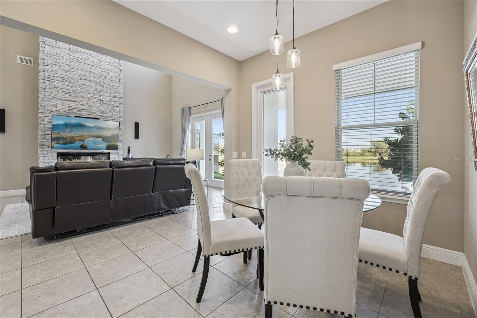 9207 Busaco Park Way Property Photo 13