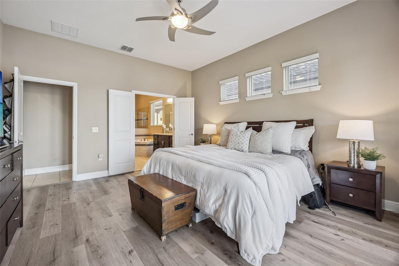 9207 Busaco Park Way Property Photo 23