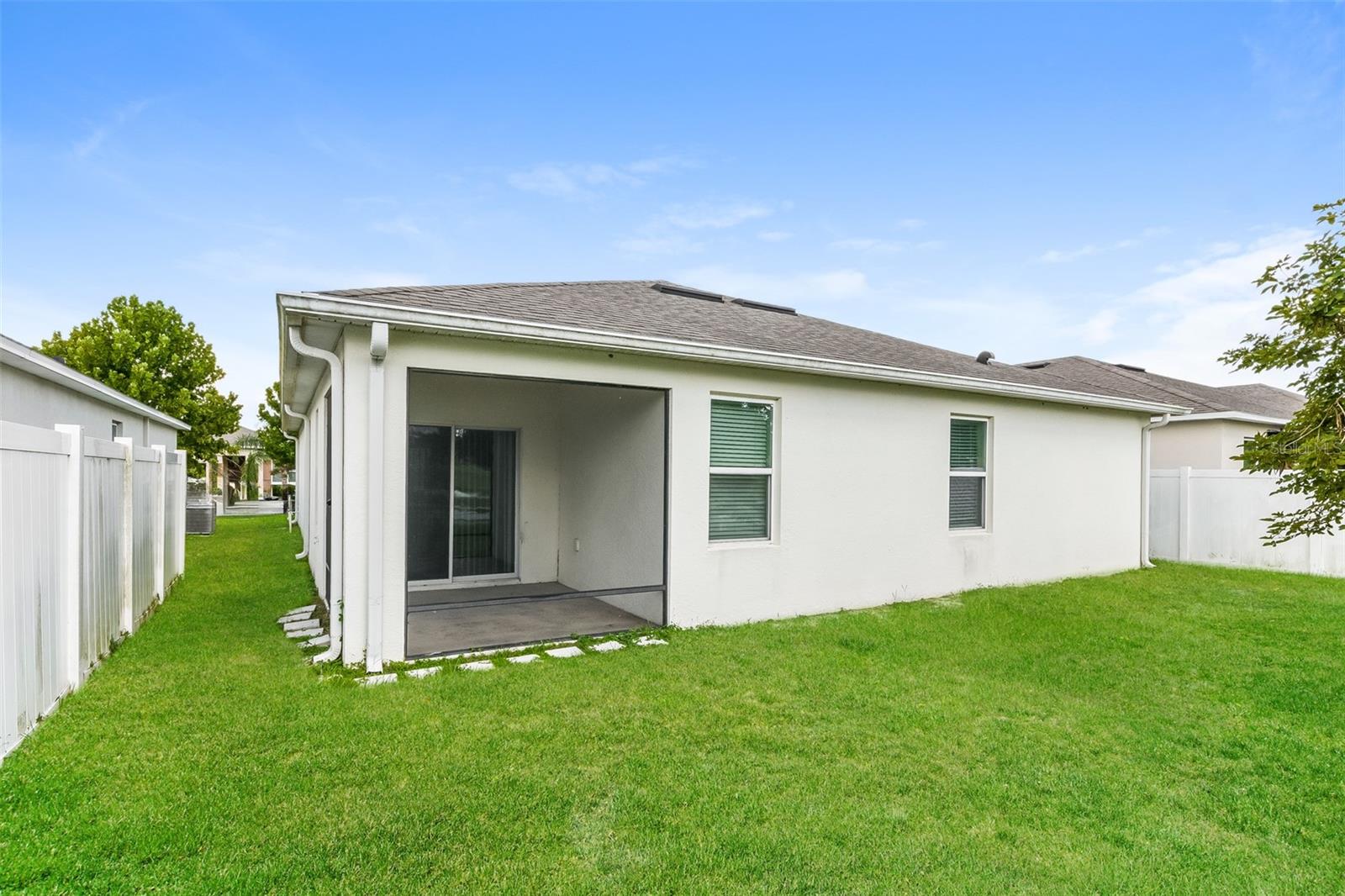 571 Autumn Stream Dr Property Photo 20