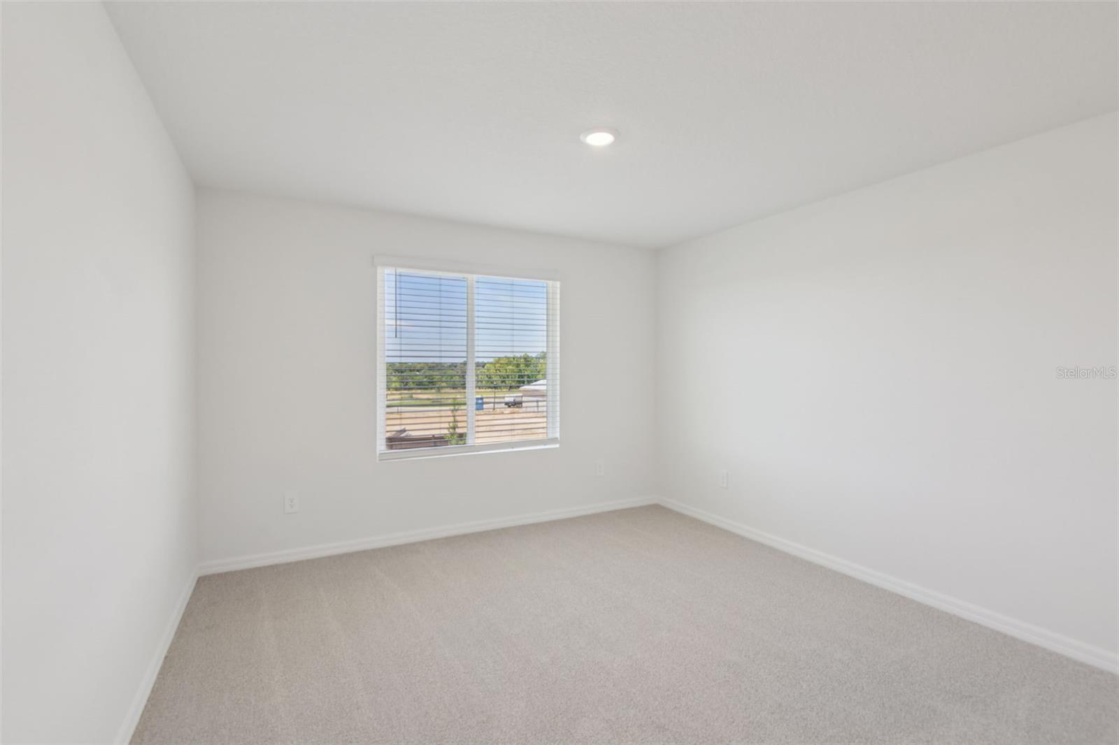 12589 Homeland Dr Property Photo 20