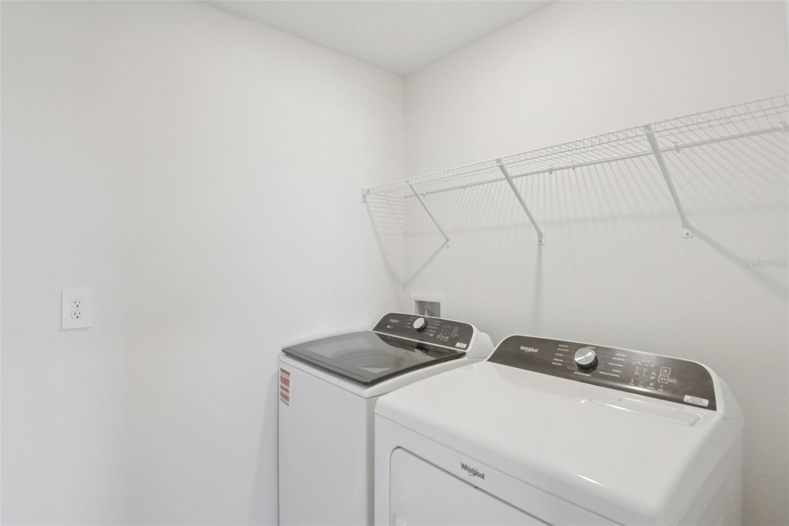 12589 Homeland Dr Property Photo 22