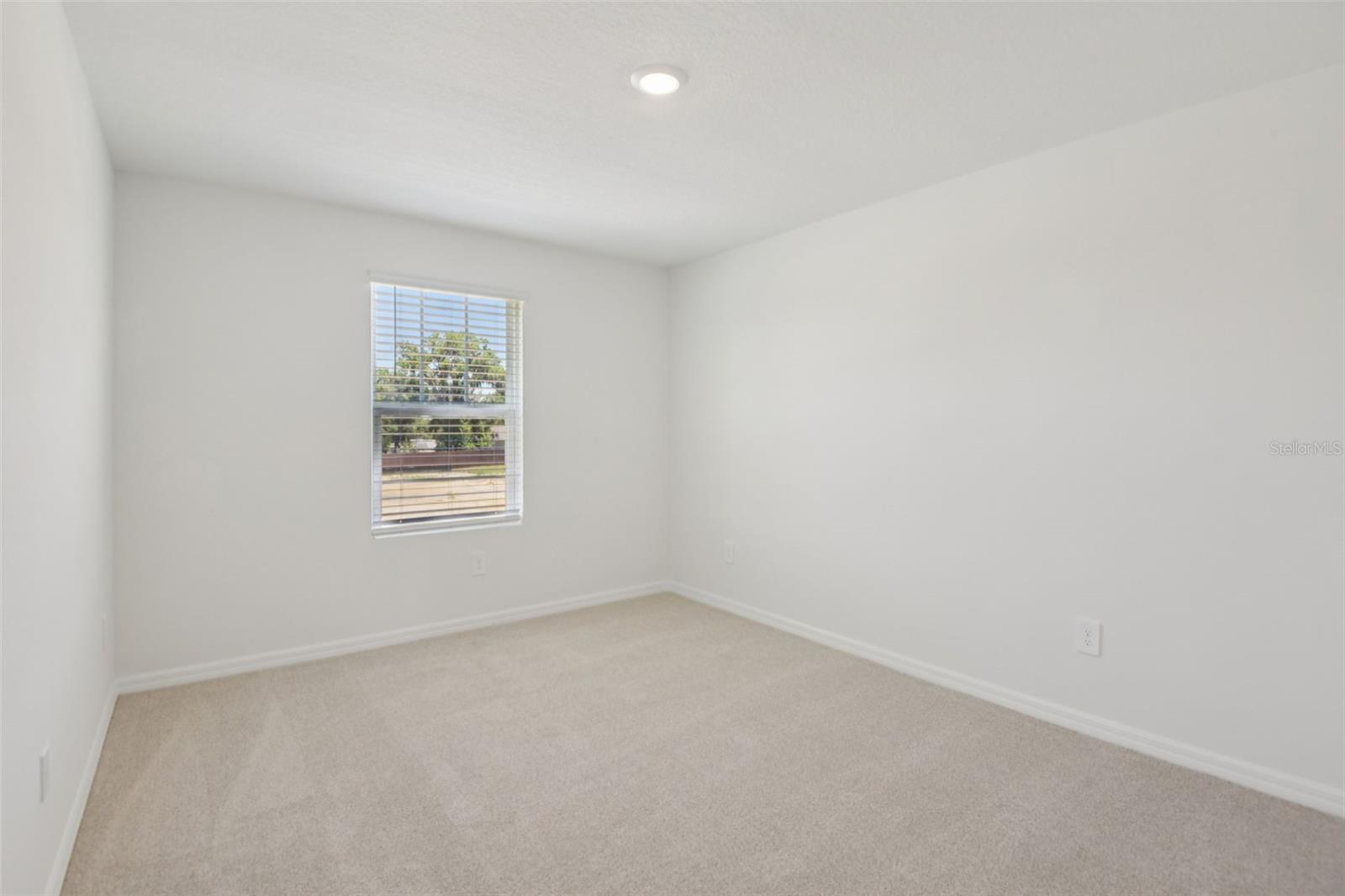 12589 Homeland Dr Property Photo 31