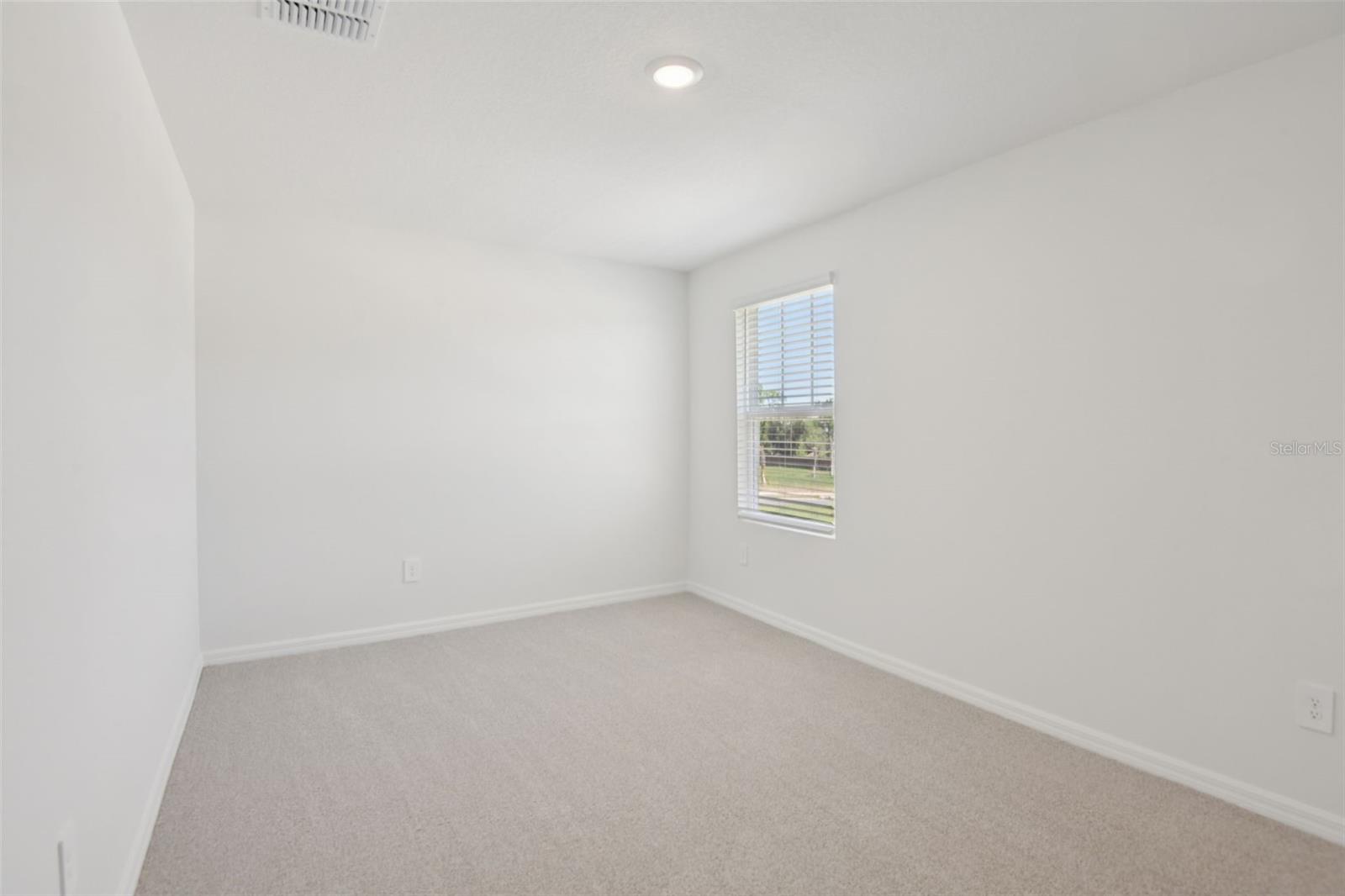 12589 Homeland Dr Property Photo 33