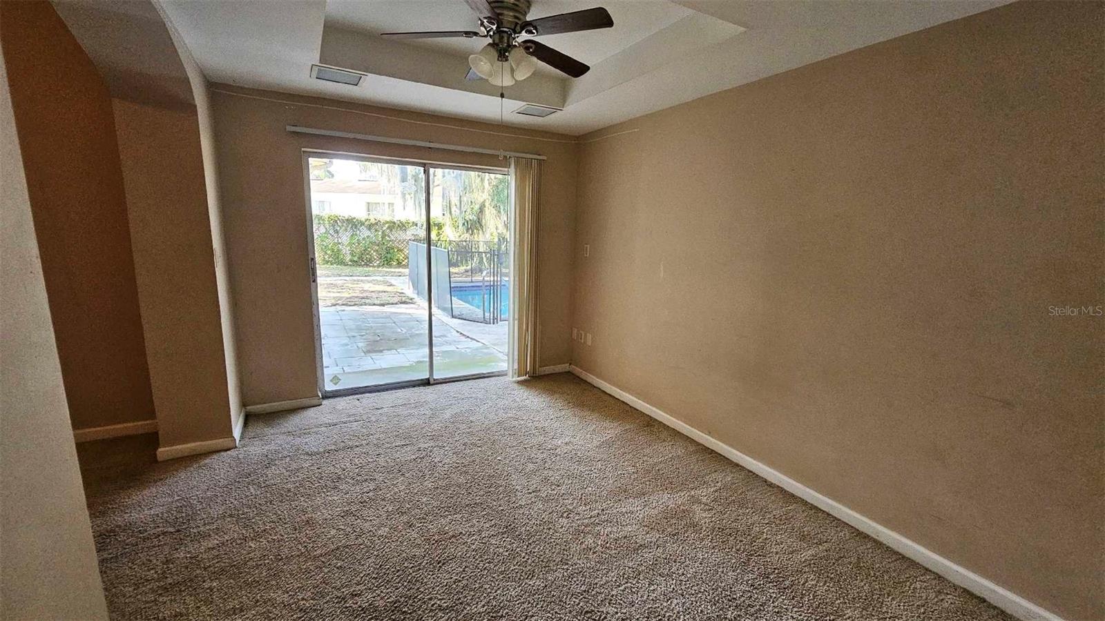 1017 Cypress St Property Photo 9