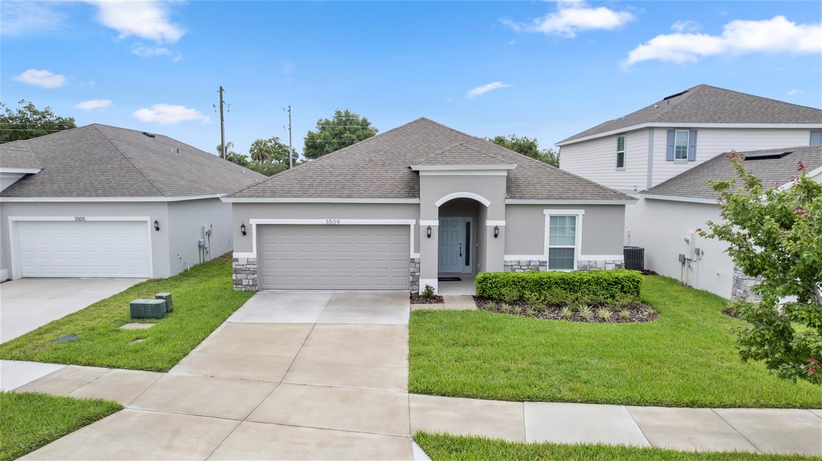 3509 Yarian Dr Property Photo 1