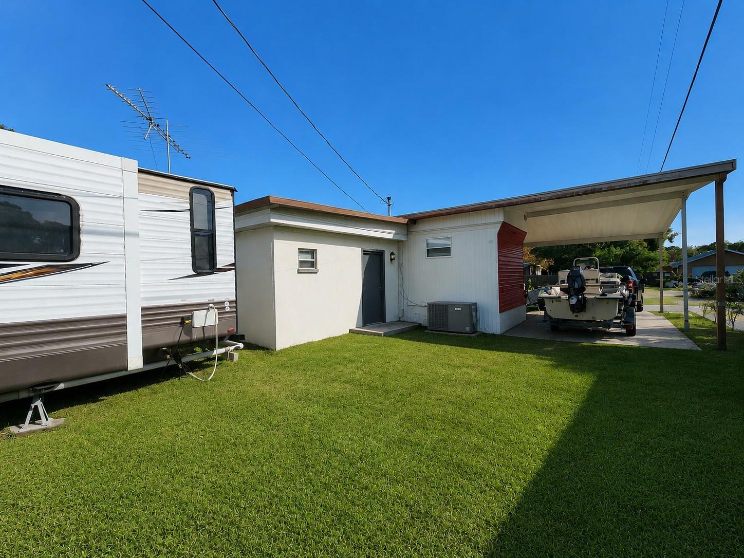 3074 Larkin Rd Property Photo 14