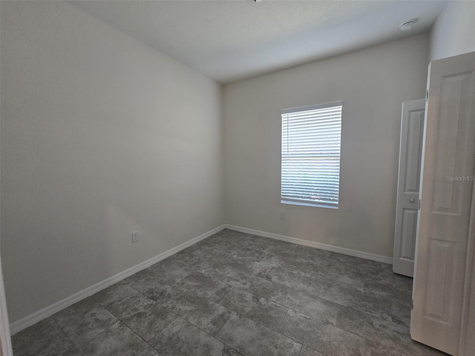 546 Imperial Pl #548 Property Photo 10