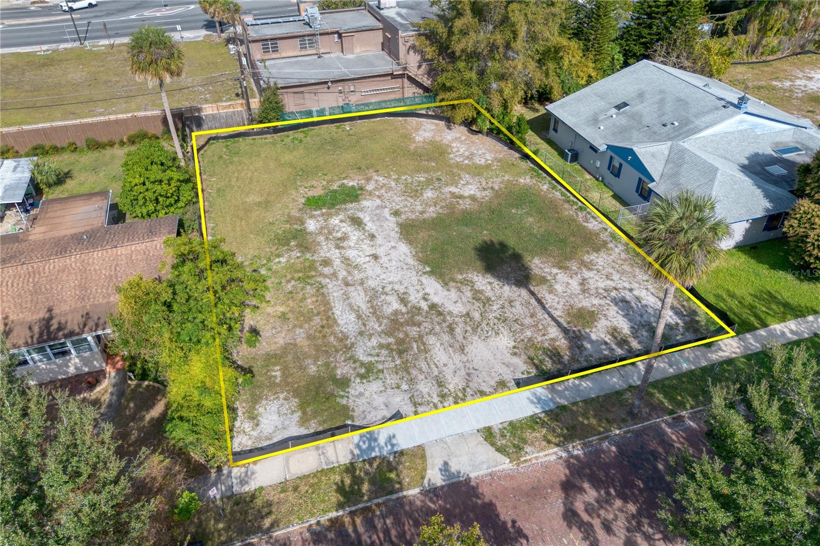 307 E Harvard St Property Photo 1