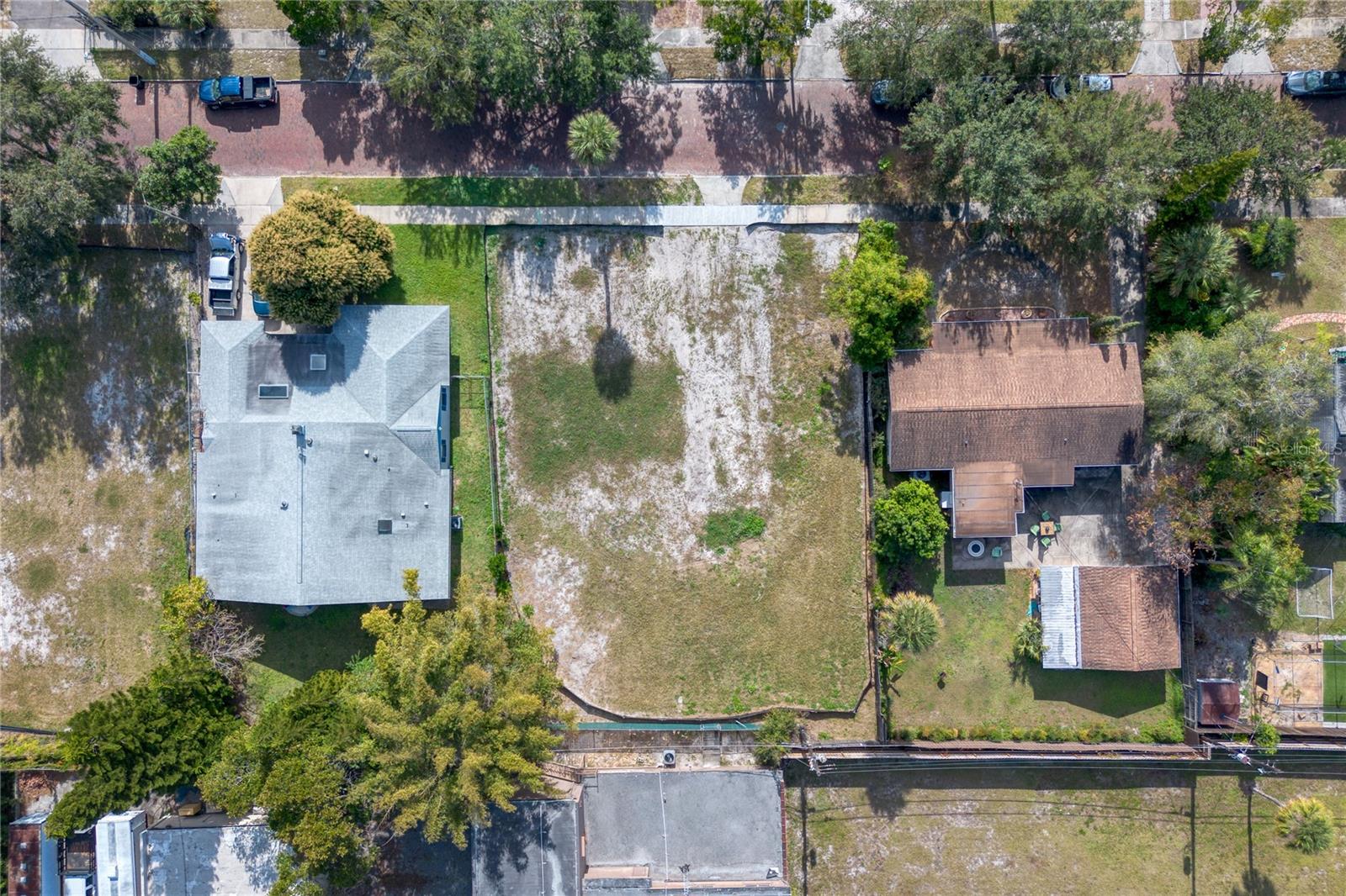 307 E Harvard St Property Photo 10