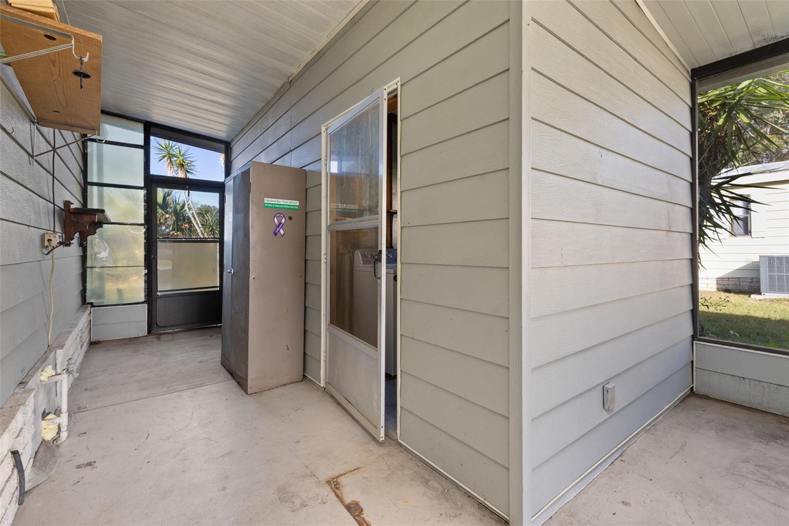 2118 Canopy Cir Property Photo 8