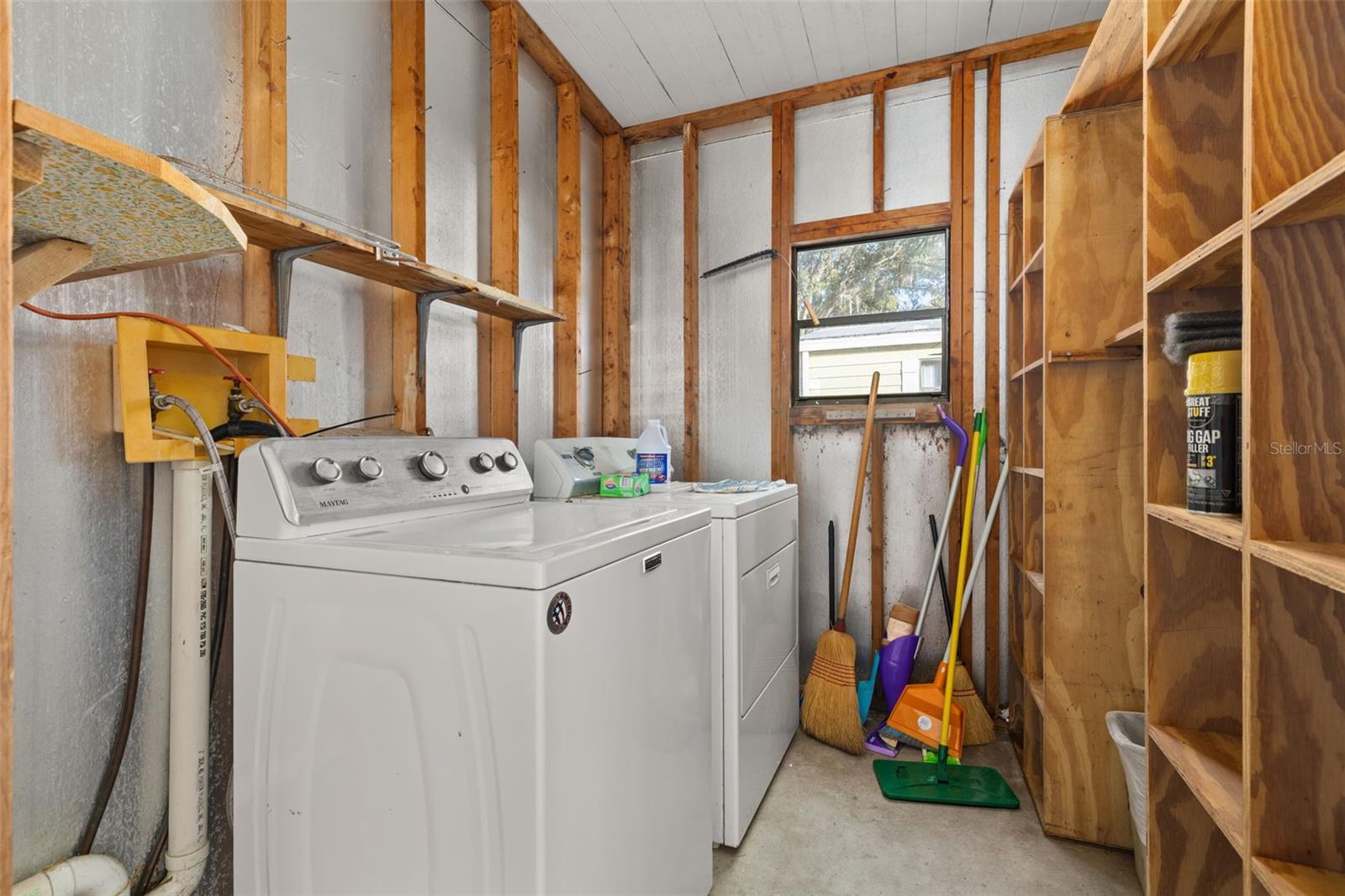 2118 Canopy Cir Property Photo 9