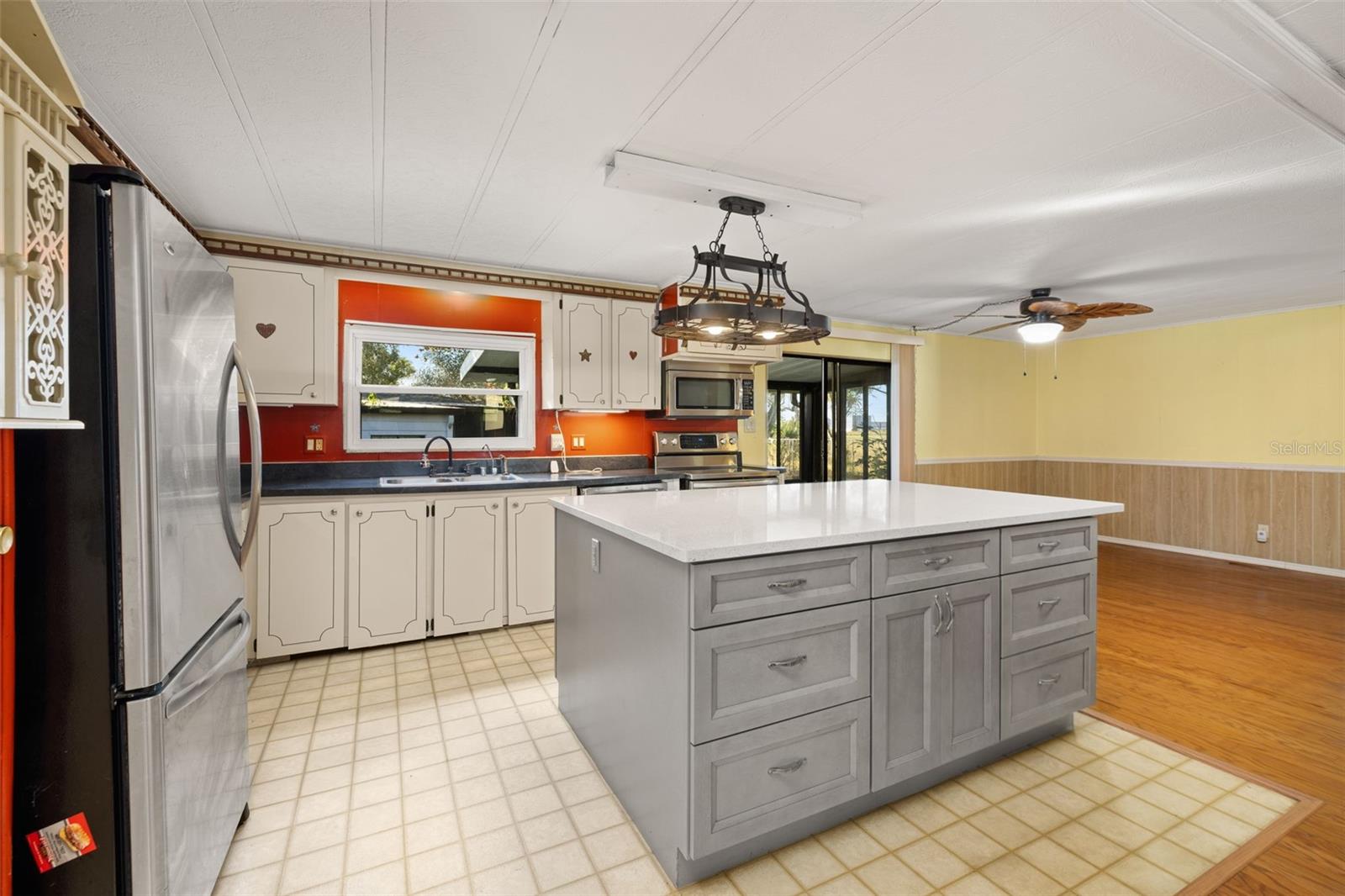 2118 Canopy Cir Property Photo 17