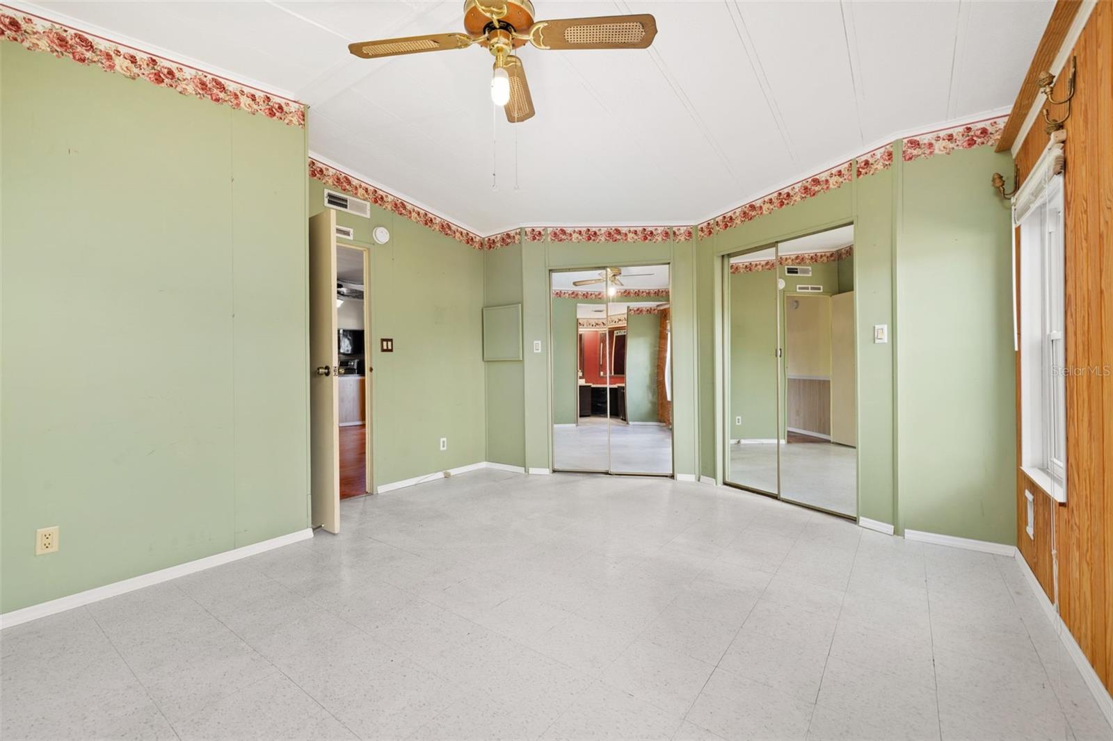 2118 Canopy Cir Property Photo 33