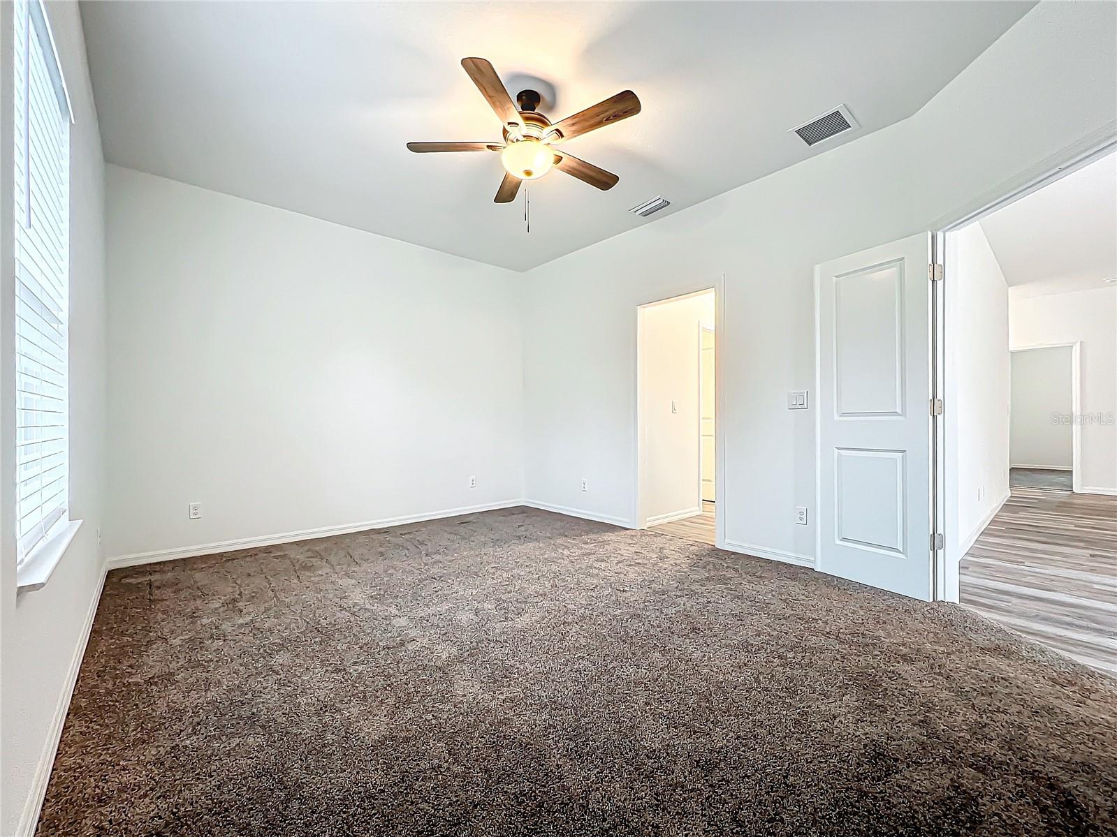 2391 Yankee Ter Property Photo 25
