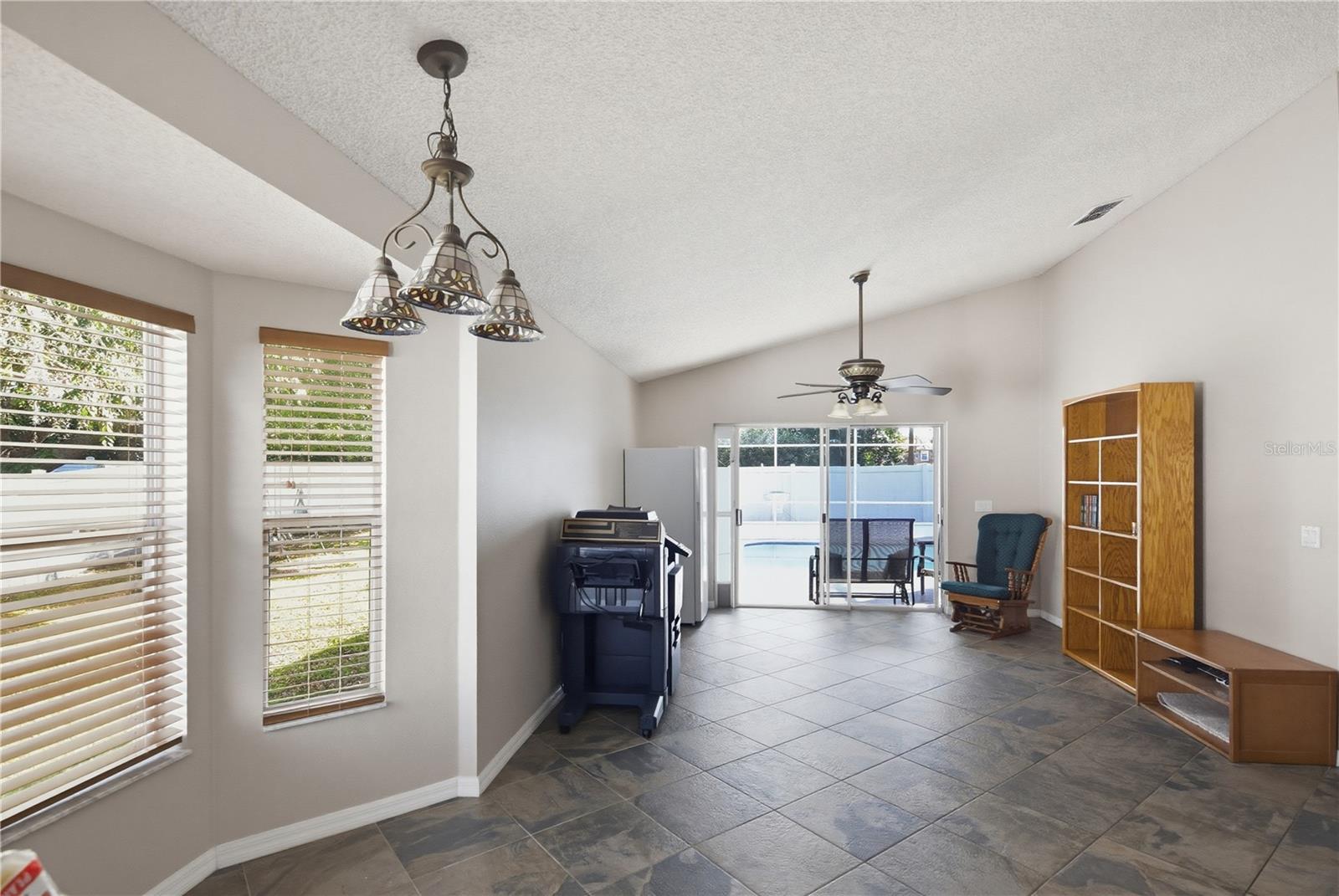457 Mickleton Loop Property Photo 11